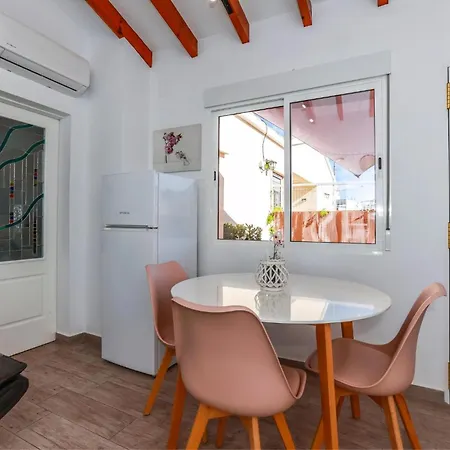 Buganvilla Apartment *