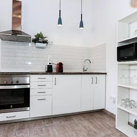 Apartment Gemuetliche, Helle Und Charmante *